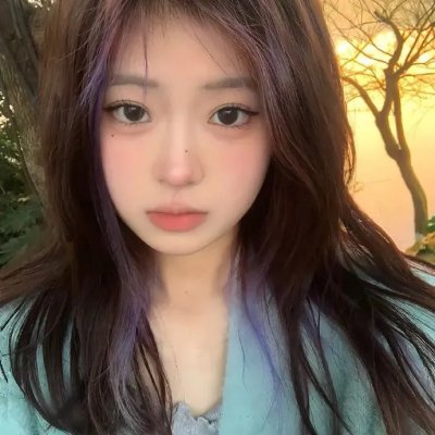 瓶中美人